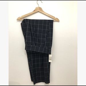 Slim pleated pull on pant in navy window pane